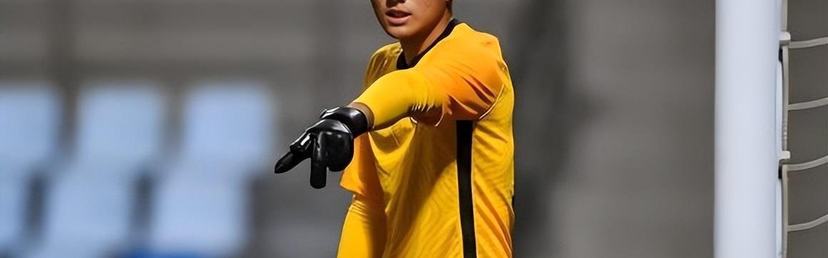 世预赛高清直播入口-申花门将位置补强又有新动作！再次报价李昊，希望他本赛季加盟