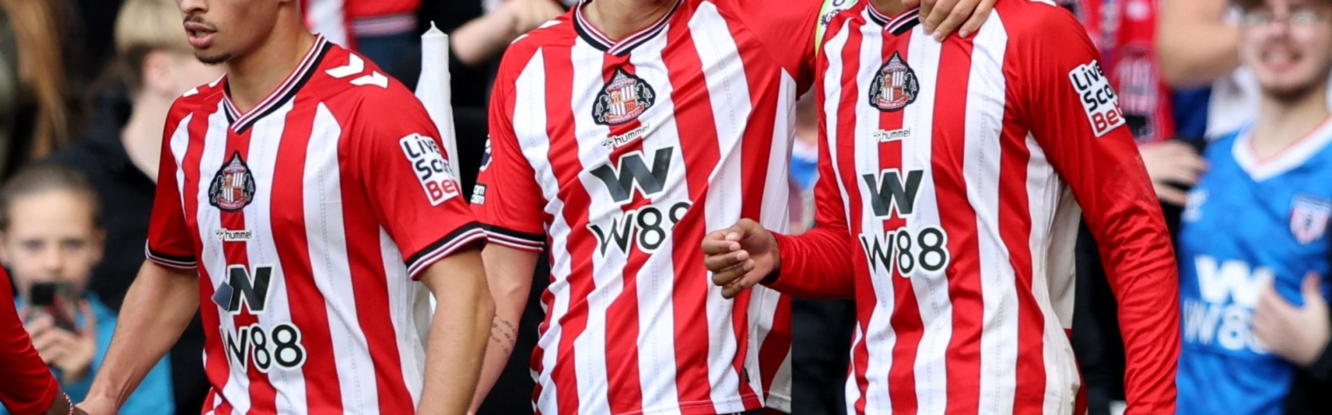 五大联赛仍有7队主场不败：巴萨、尤文在列，桑德兰成英超独苗