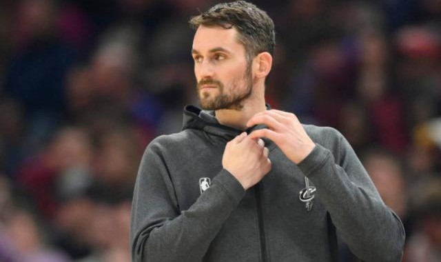 世预赛高清直播入口-拉夫进入买断倒计时？只有放弃1500万骑士才会放人