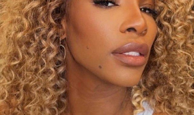 世预赛高清直播入口-小威可能复出？郑钦文：想和她交手！|印第安维尔斯|小威廉姆斯|帕克斯|网球|维尔斯_新浪体育_新浪新闻