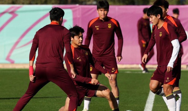 世预赛官方客户端-u23亚洲杯决赛，只要教练思路对，拜合拉木站出来，就有机会夺冠